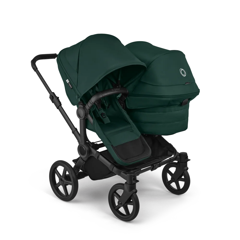 Parently_hyra_syskonvagn_donkey-6-double-bassinet-seat-fw-black-fern-green-complete-front-sides