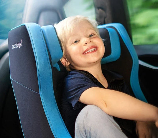 Hyr Nachfolger HyFive City R129 bilbarnstol från Parently – i bilen