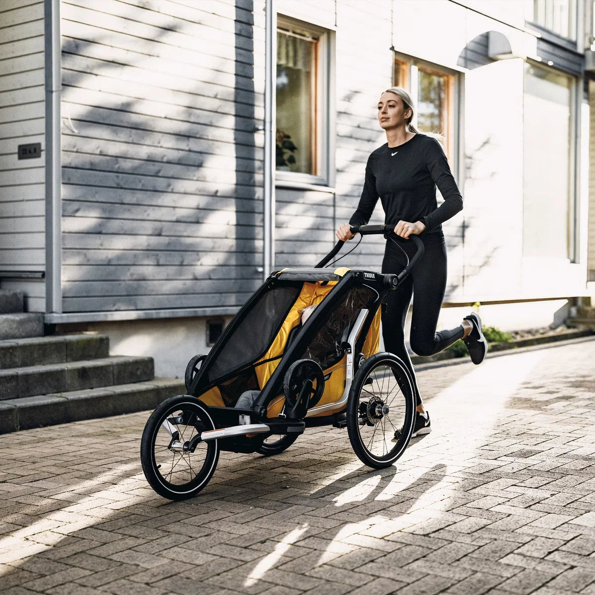 Rent Thule Chariot Jogginghjul for din bike trailer from Parently