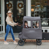 Vinteröverdrag i grått til flersitsiga barnevognen WonderFold W4 Luxe Stroller Wagon