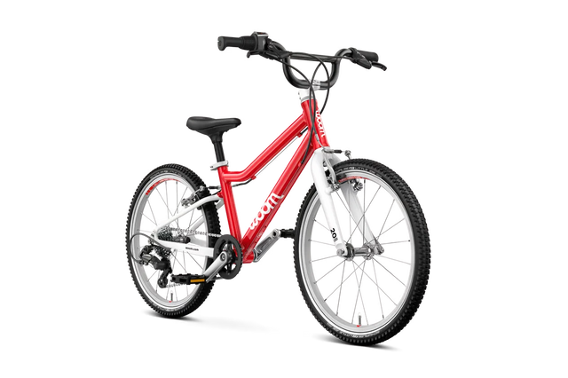 Børnecyklen Woom Go 4 med 20-tumshjul i rød - lej hos Parently