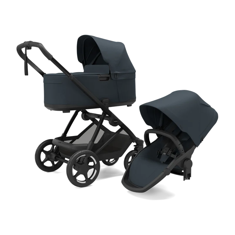 Hyr Thule Charm 2 in 1 kombivagn i Darkest Blue hos Parently